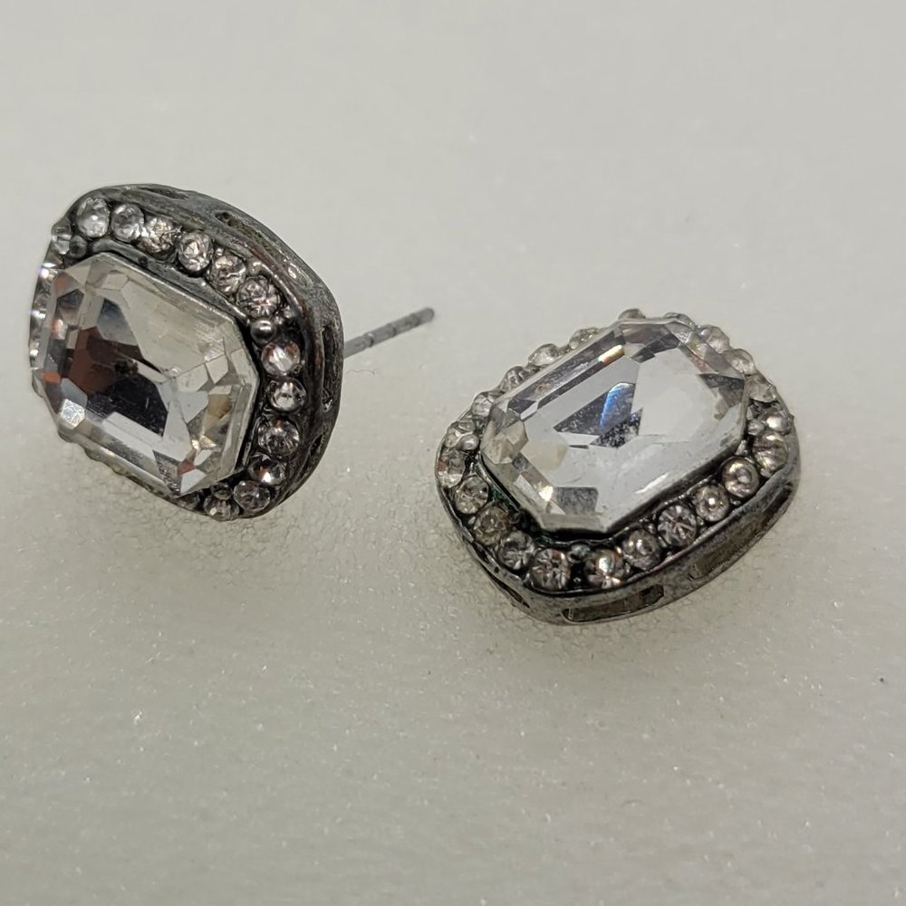 Earrings Sliver Rhinestone Rectangle Post/Stud E_OT0015. - Picture 3 of 3